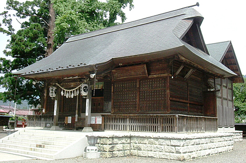 【市指定】飯坂八幡神社社殿（本殿・拝殿・幣殿）の写真