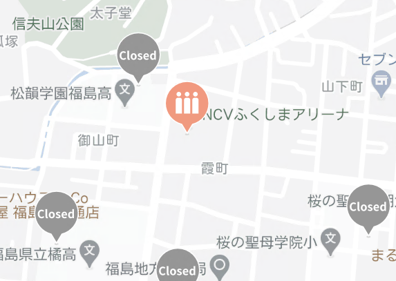 地図上でNCV福島アリーナの位置に三人の人型のピンが立っており、ピンク色の背景で三人とも白色になっているピンがある混雑状況の地図の写真