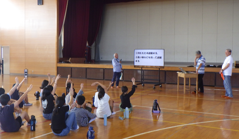 庭塚小学校1