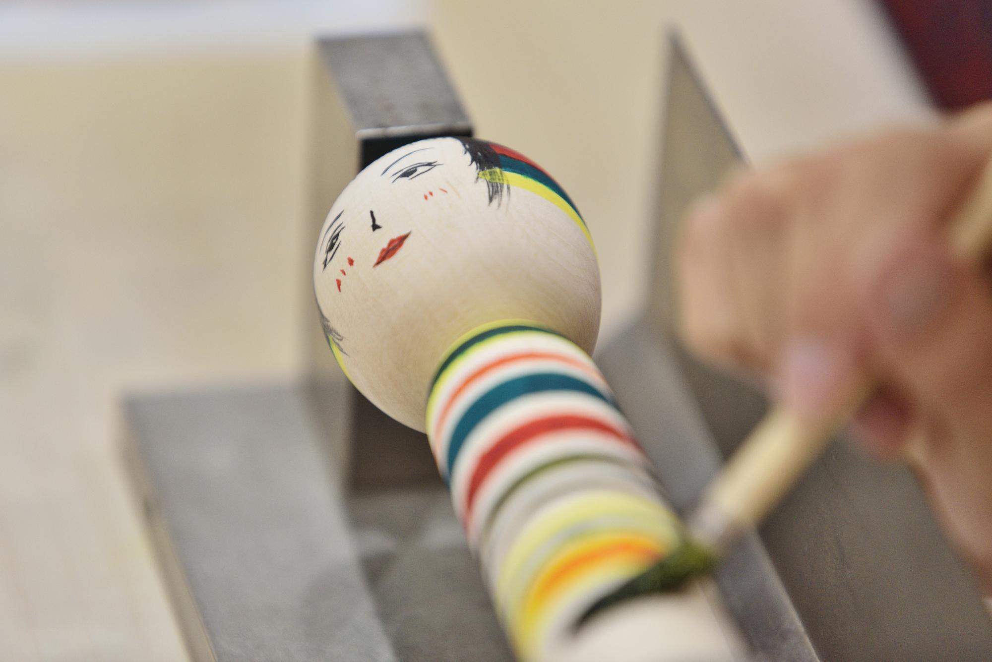 こけし絵付け体験