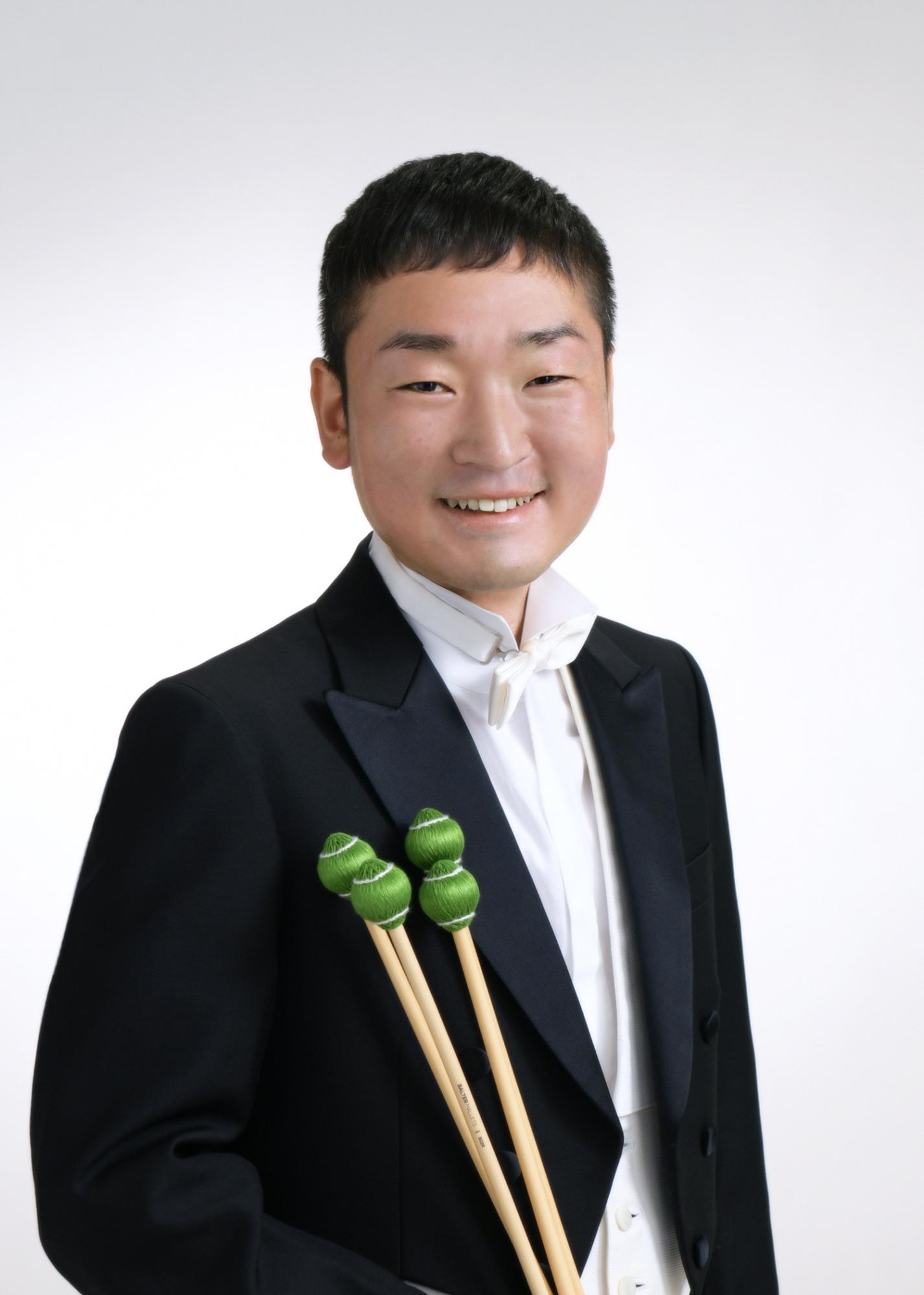 ティンパニ奏者鈴木さんの写真