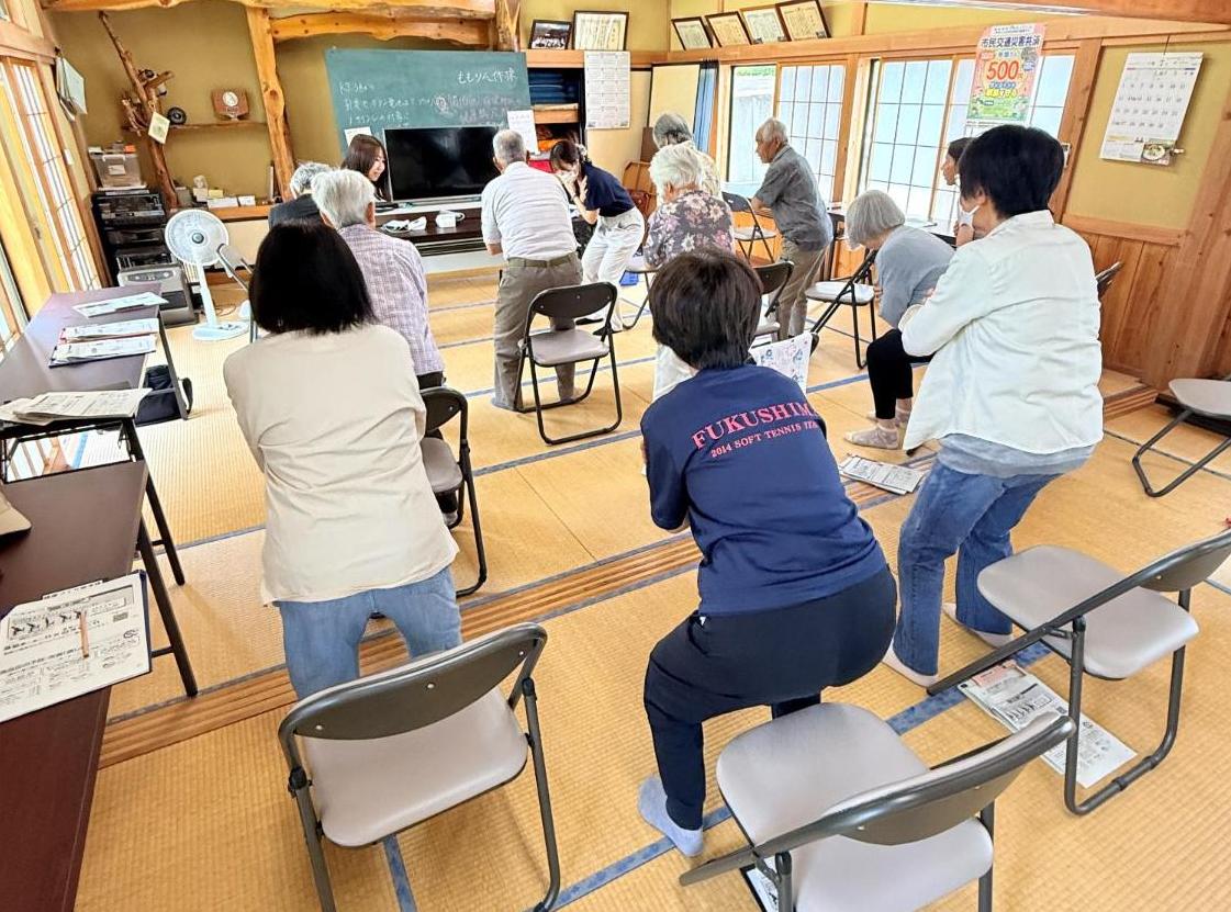 健脚トレーニングに取り組む参加者たち