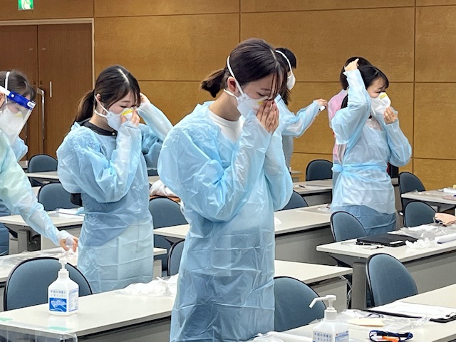 個人防護具着用の様子