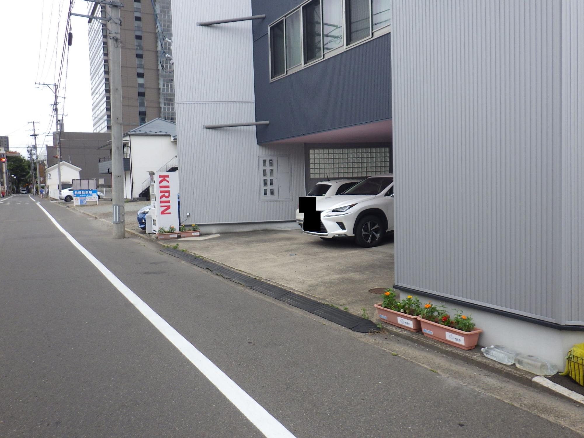 信夫山ストリートに設置したプランター
