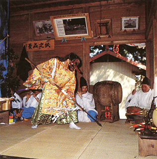 【県指定】金沢黒沼神社の十二神楽の写真