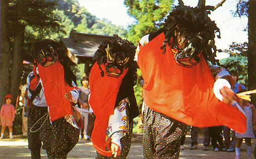 【市指定】大波住吉神社の三匹獅子舞ならびに鬼舞の写真