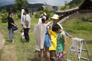 竪穴住居の案内