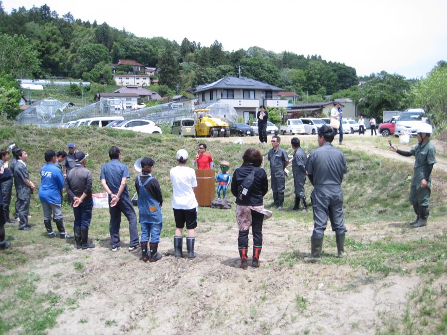 0526田植え1