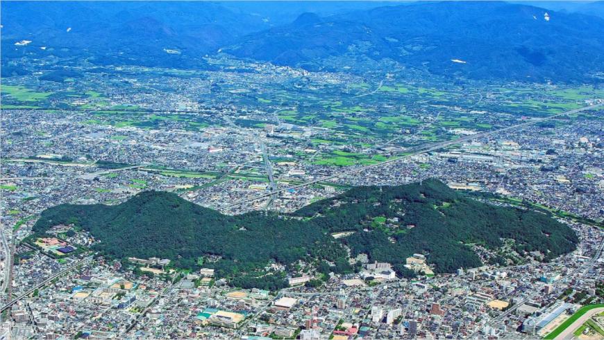 信夫山全景