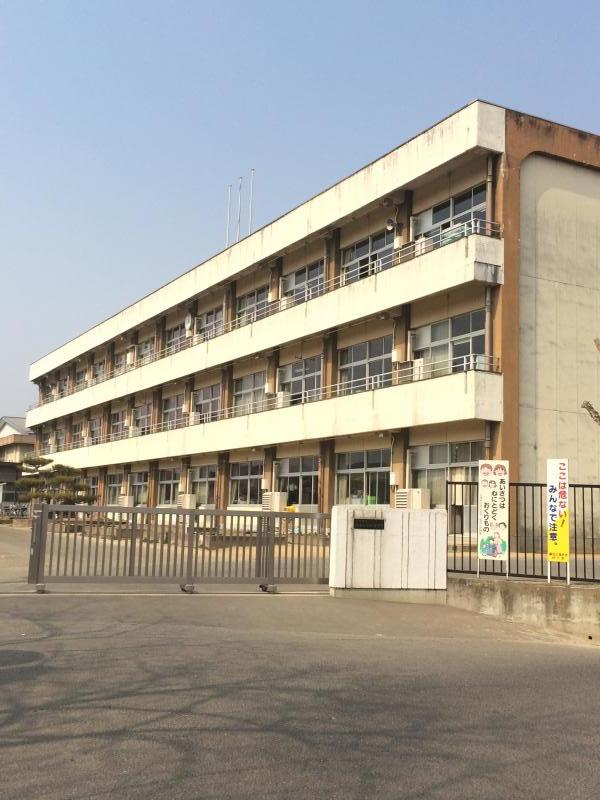 鎌田小学校