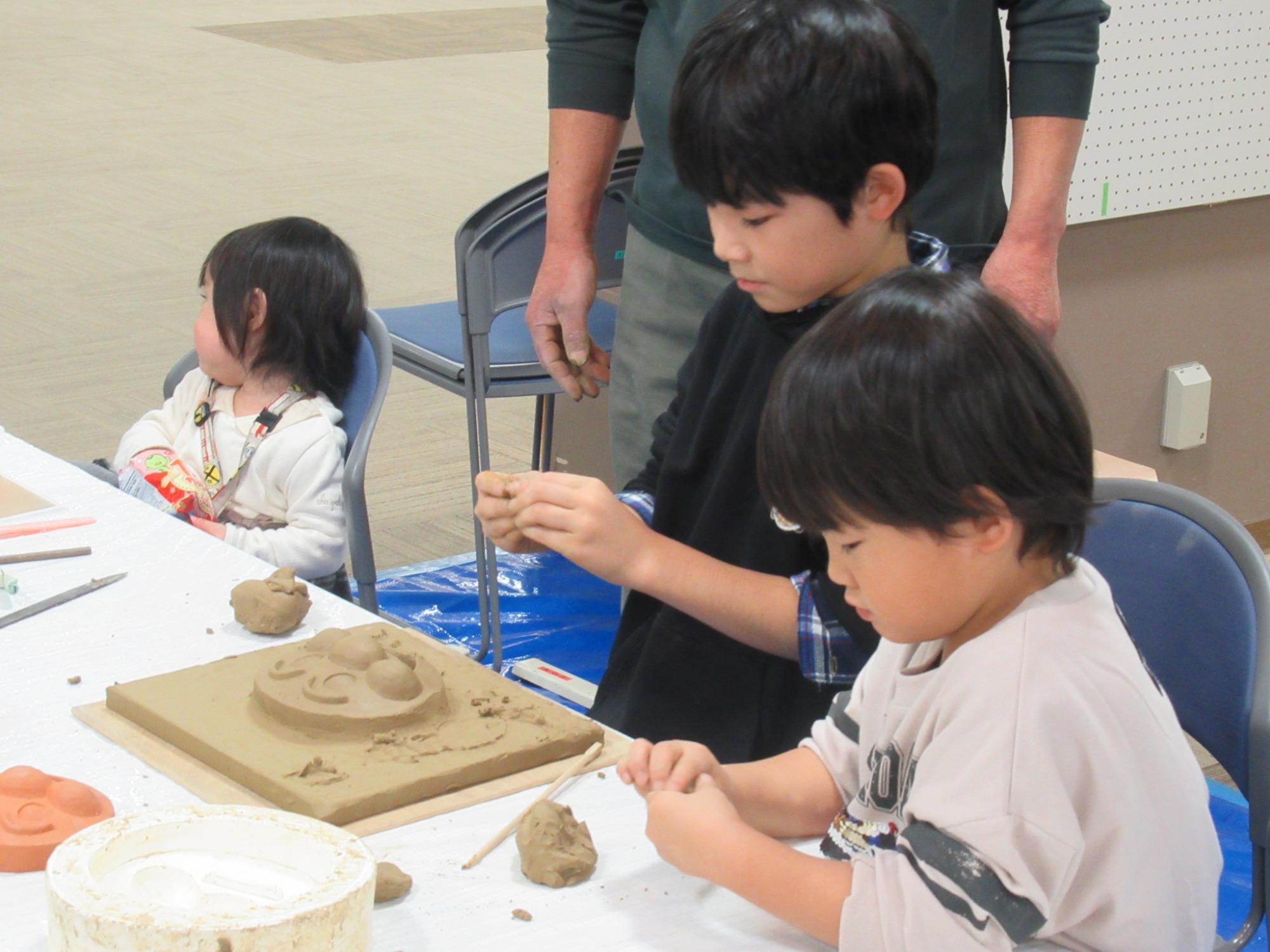 ものづくり体験かわら