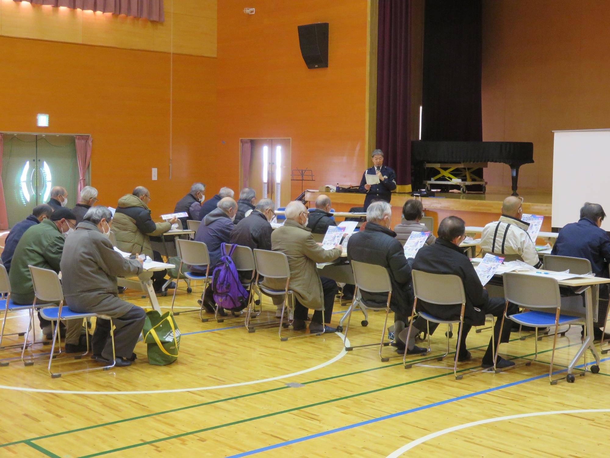 参加者が研修会を受講する様子