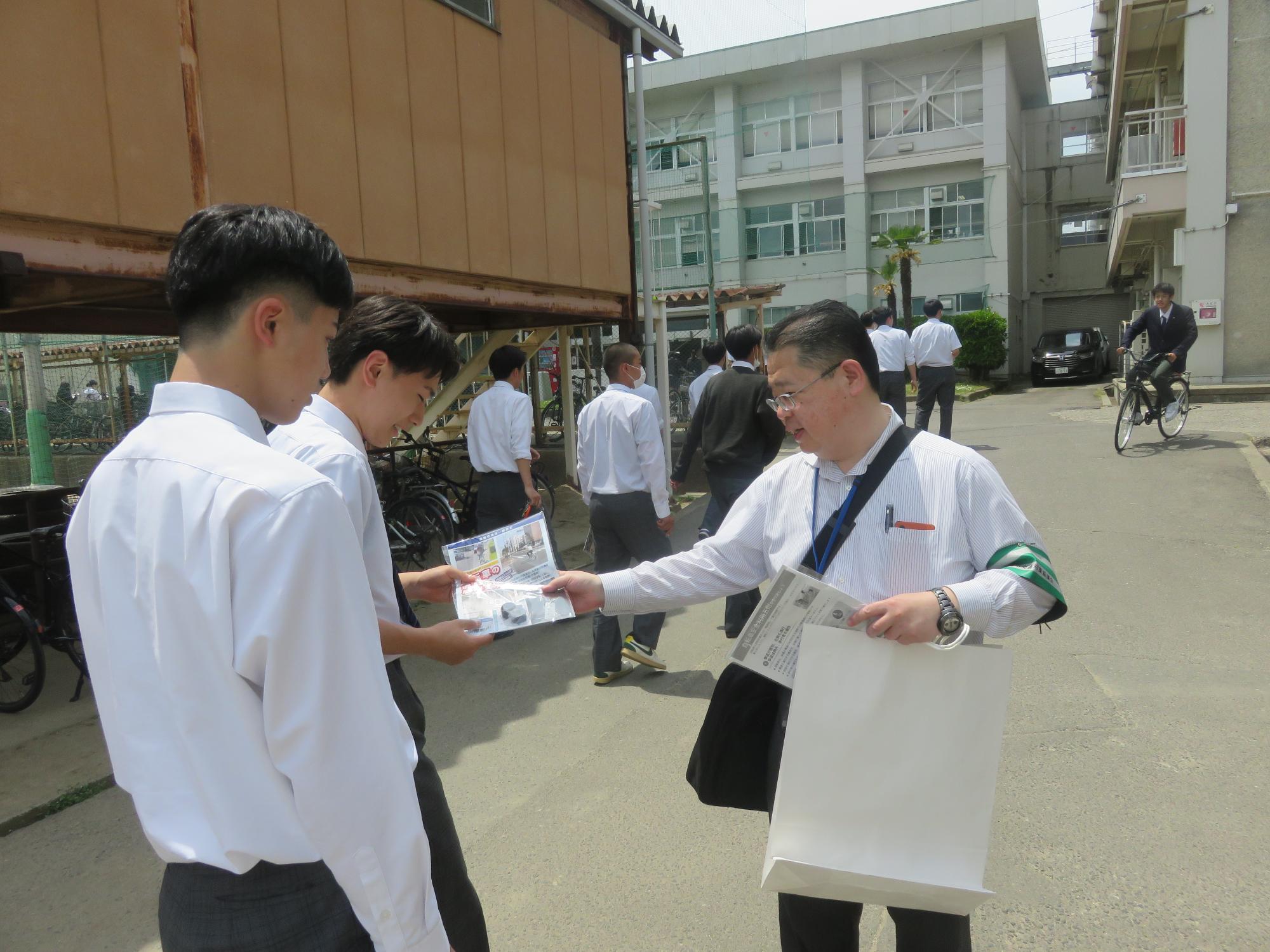 自転車安全利用強化月間