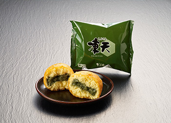 「凍天」と書かれた緑色のパッケージの商品と、皿に盛られた半分にカットされた凍天の写真