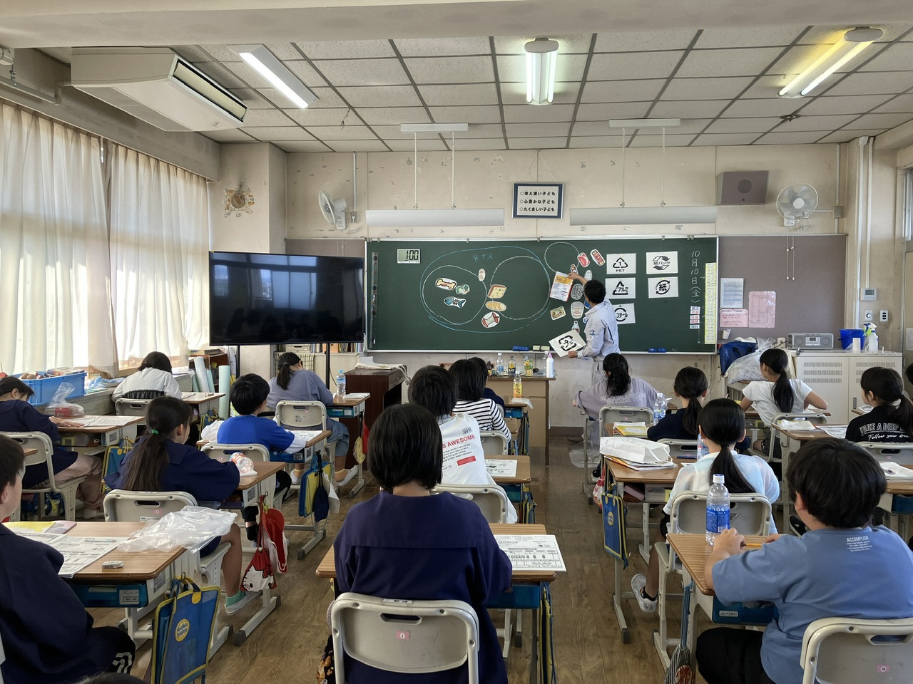 小中義務教育学校出前講座　座学