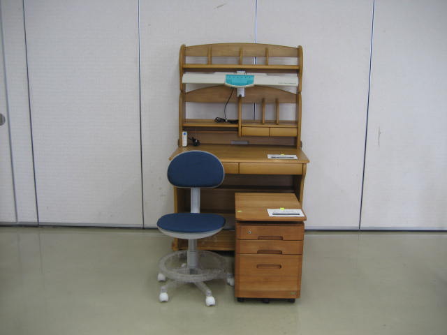 学習机といすのセット