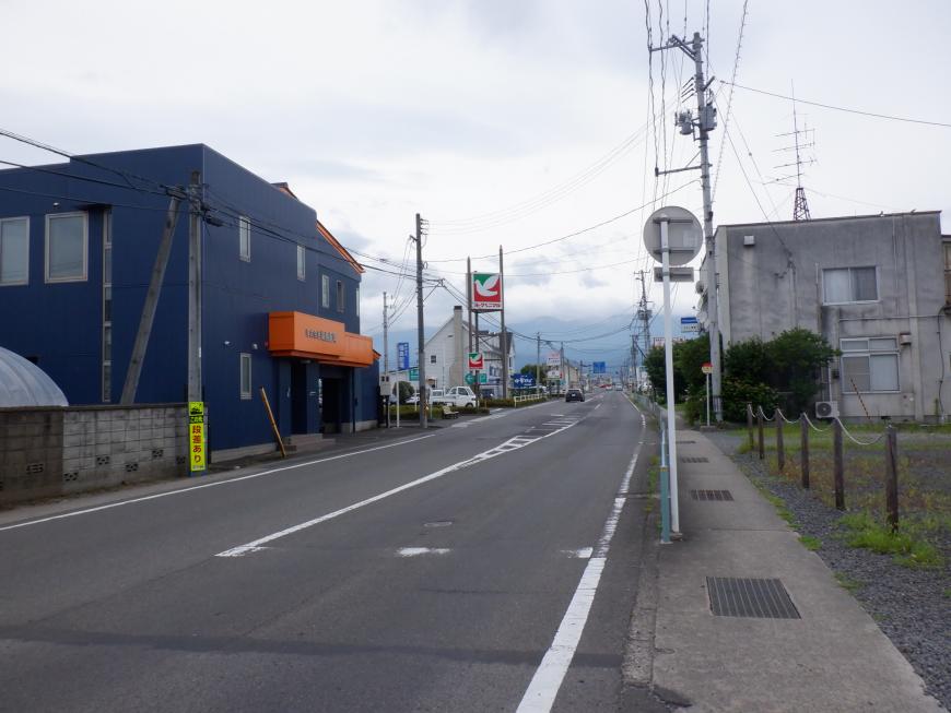 市道南町・佐倉下線の道路の写真