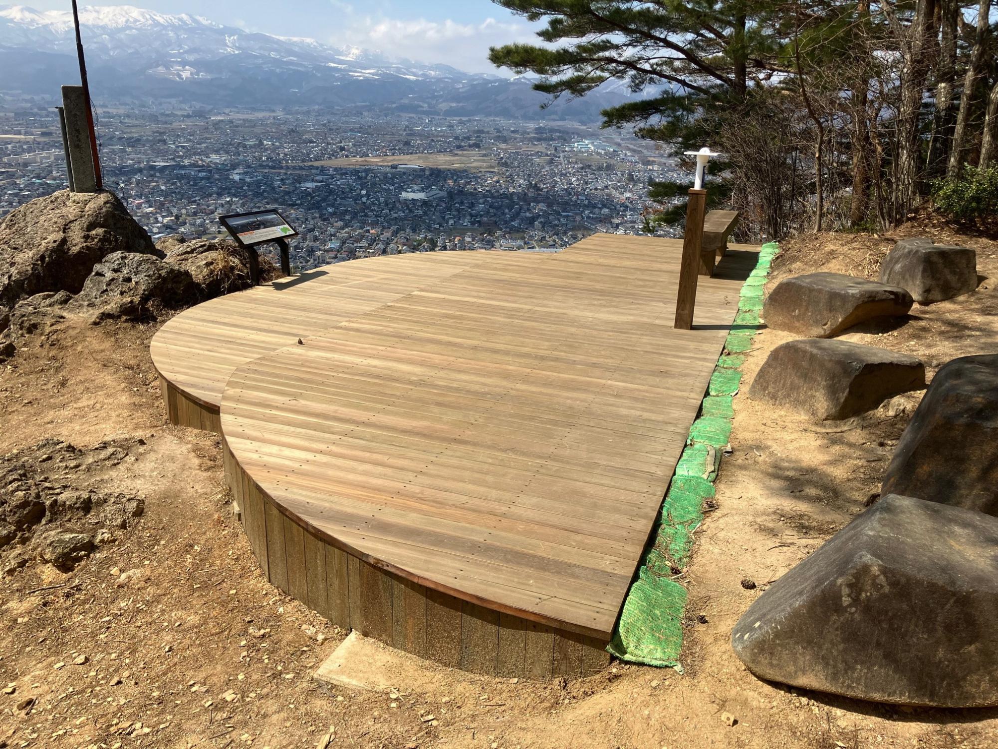 烏ヶ碕展望デッキ