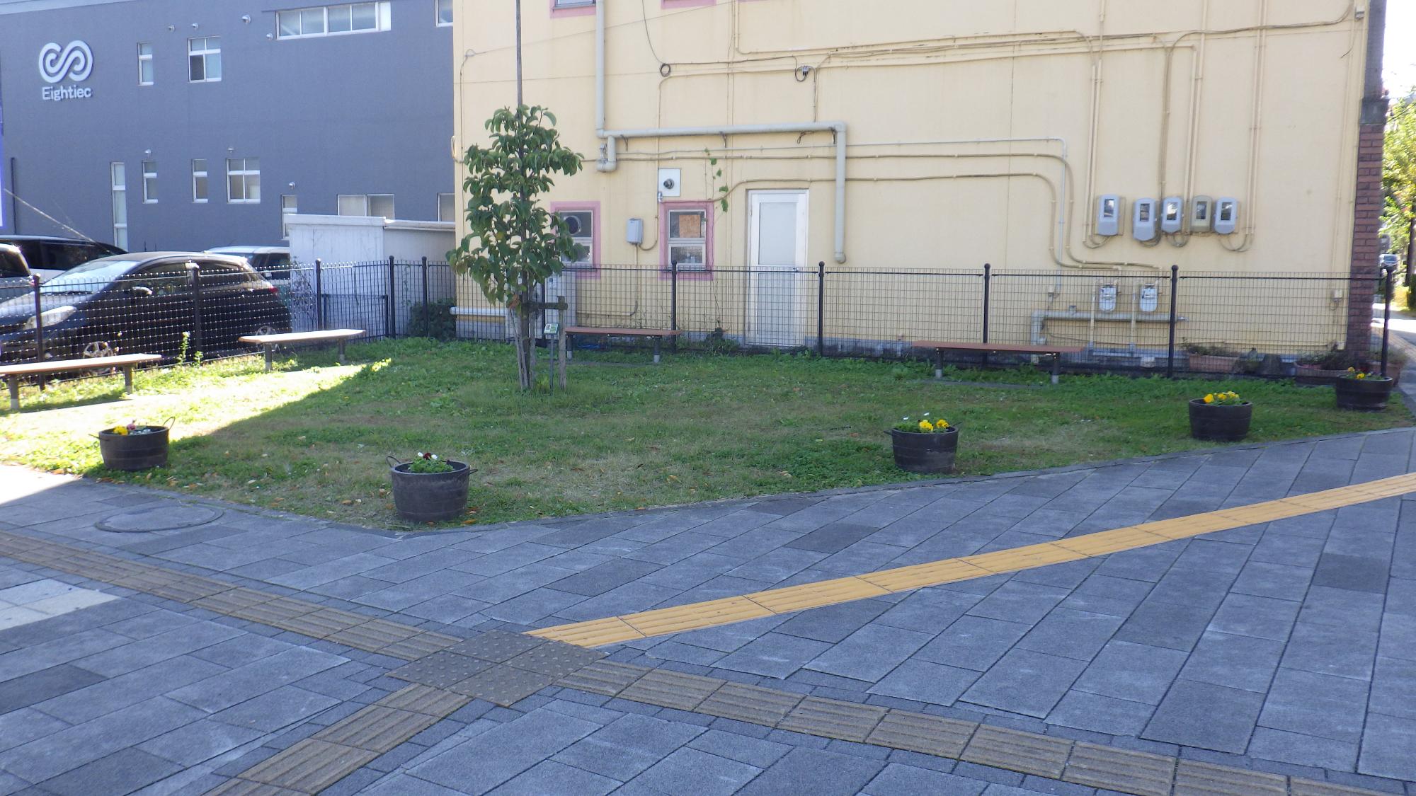 プランターを設置しました