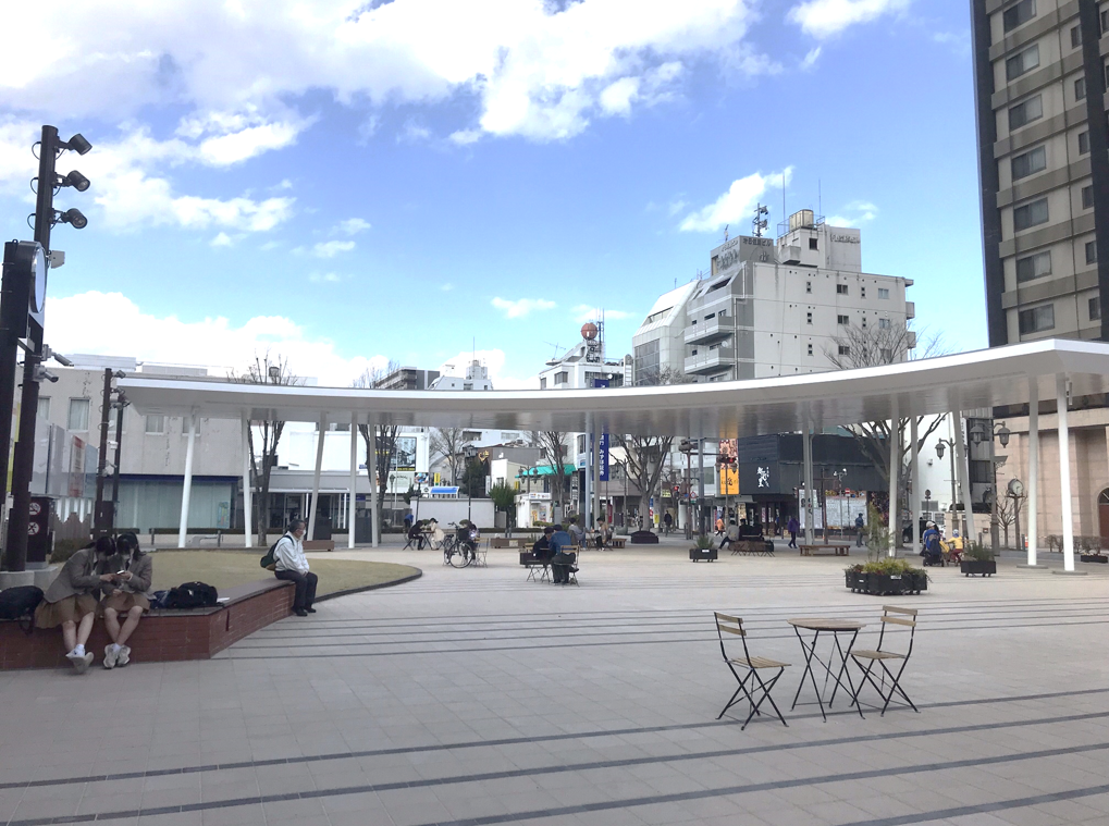 まちなか広場全体の日常風景1