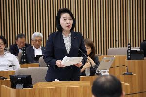 菅原美智子議員の写真