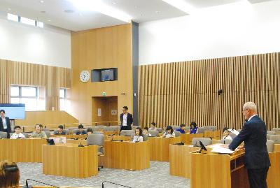 親子議場見学会の写真
