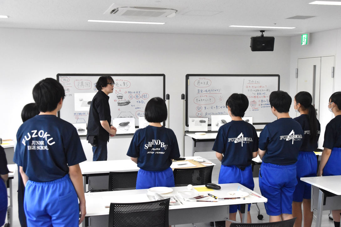 講評会の様子