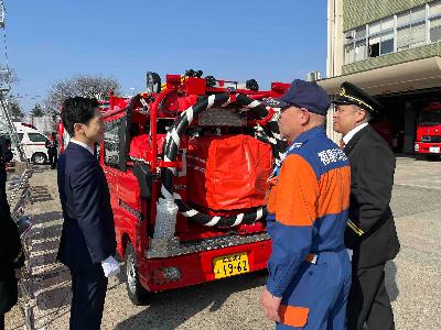 0214消防車両引渡し2