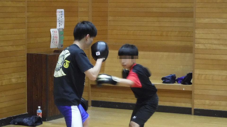 ボクシング体験中